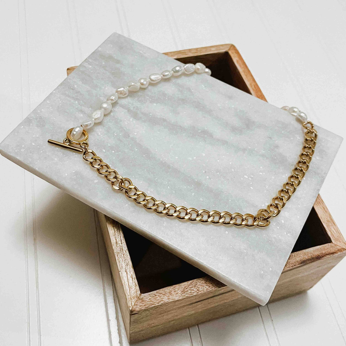 Pearled Chain Necklace | Waterproof