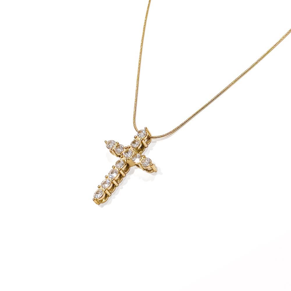 Hannah Diamond Cross Necklace | WATERPROOF